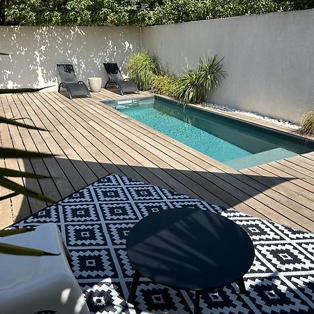 Maison Contemporaine Avec Piscine Privee Chauffee, Entre Plages Et Provence, Borne 11 Kw Istres Dış mekan fotoğraf